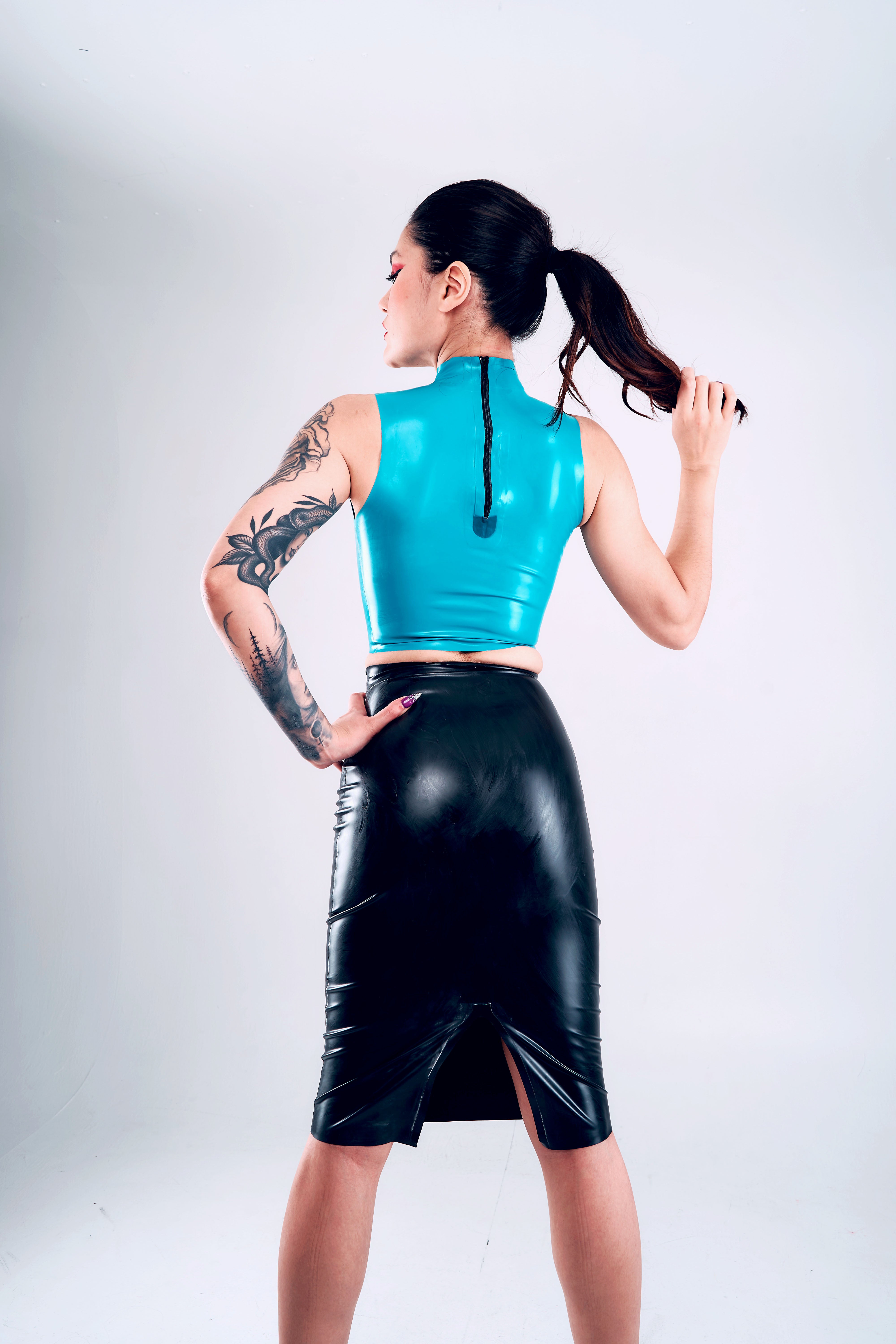 Sleeveless Cut-Out Top With Zipper